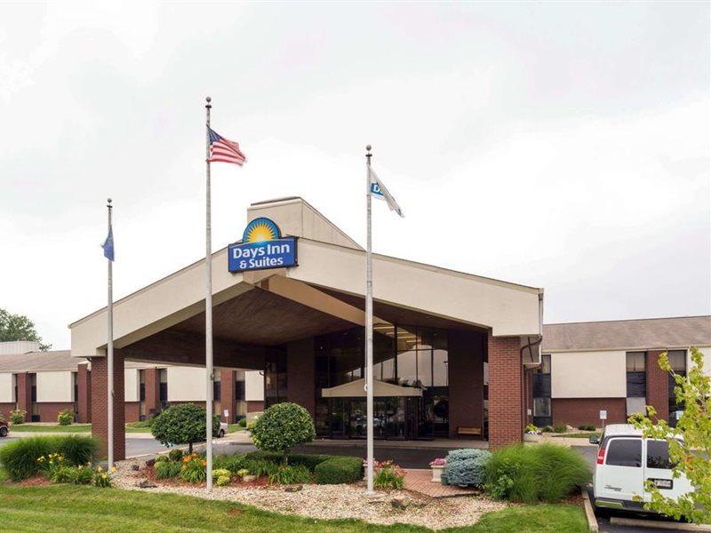 Days Inn & Suites By Wyndham Northwest Indianapolis Indianápolis Exterior foto