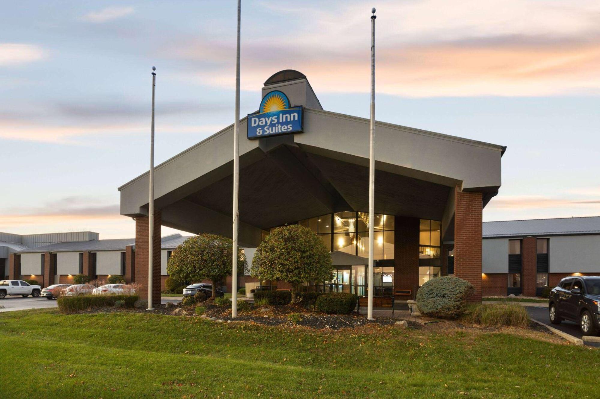 Days Inn & Suites By Wyndham Northwest Indianapolis Indianápolis Exterior foto
